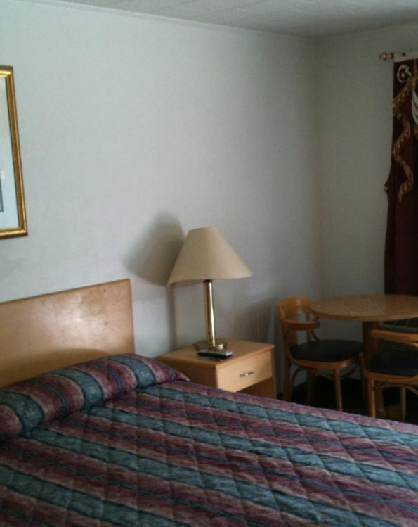 Budget Inn Wrightstown Exterior foto